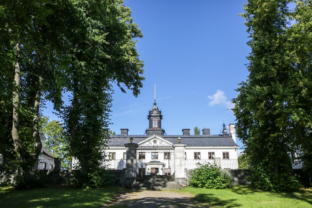 Bed and Breakfast Kaggeholms Slott Ekerö Exterior foto