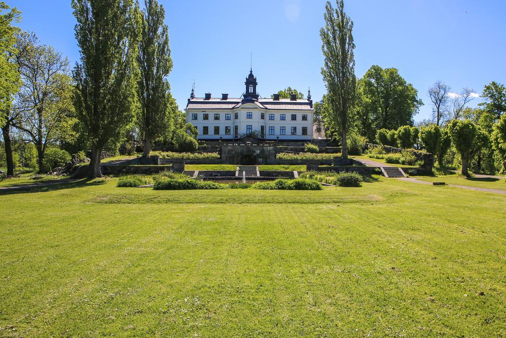 Bed and Breakfast Kaggeholms Slott Ekerö Exterior foto