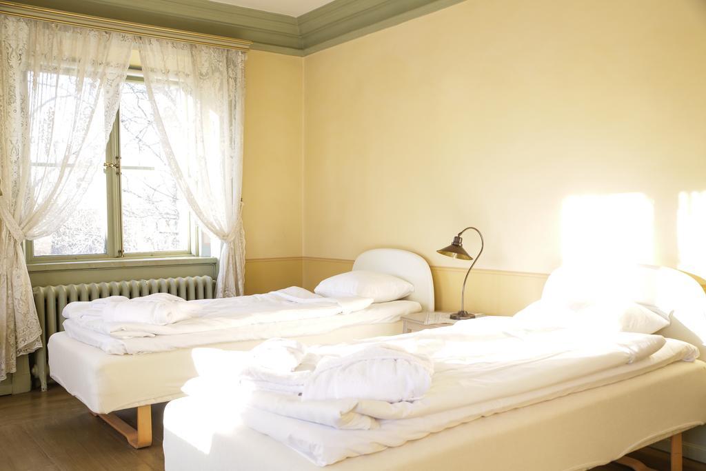 Bed and Breakfast Kaggeholms Slott Ekerö Exterior foto